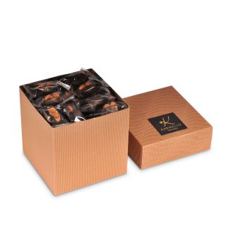 Dates 45 pieces in a Cube