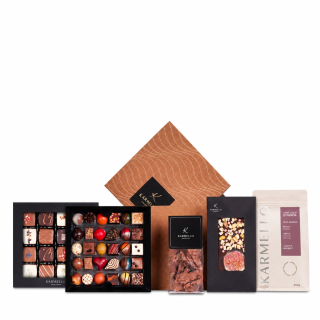 Cube Gift Box With Coffee